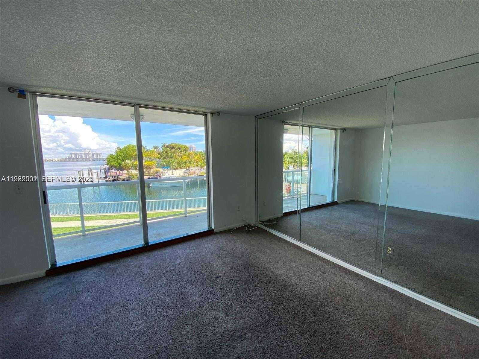 Small Image of 2841 NORTH EAST 163RD ST #207, North Miami Beach Number 2