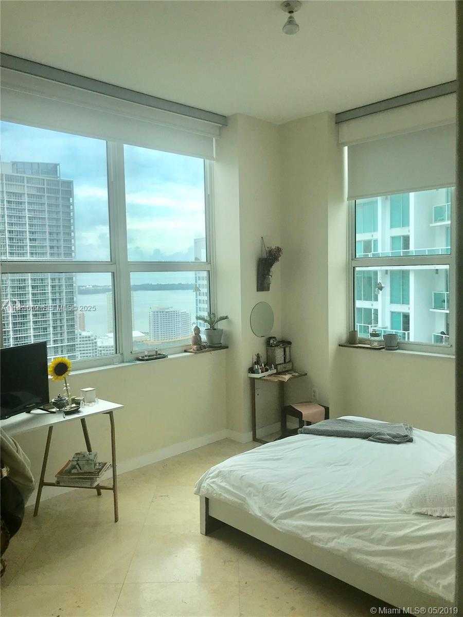 Small Image of 31 SOUTH EAST 5TH ST #4218, Miami Number 12
