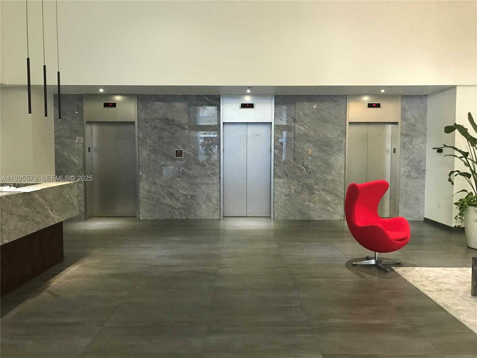 Small Image of 10 ARAGON AVE #1019, Coral Gables Number 23