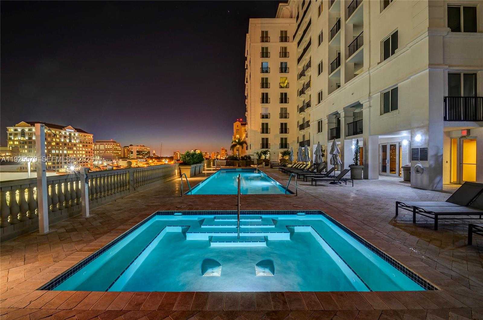 Small Image of 10 ARAGON AVE #1019, Coral Gables Number 32