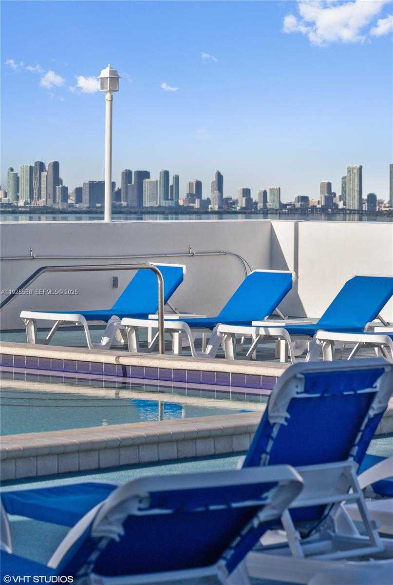 Small Image of 401 69TH ST #1408, Miami Beach Number 16