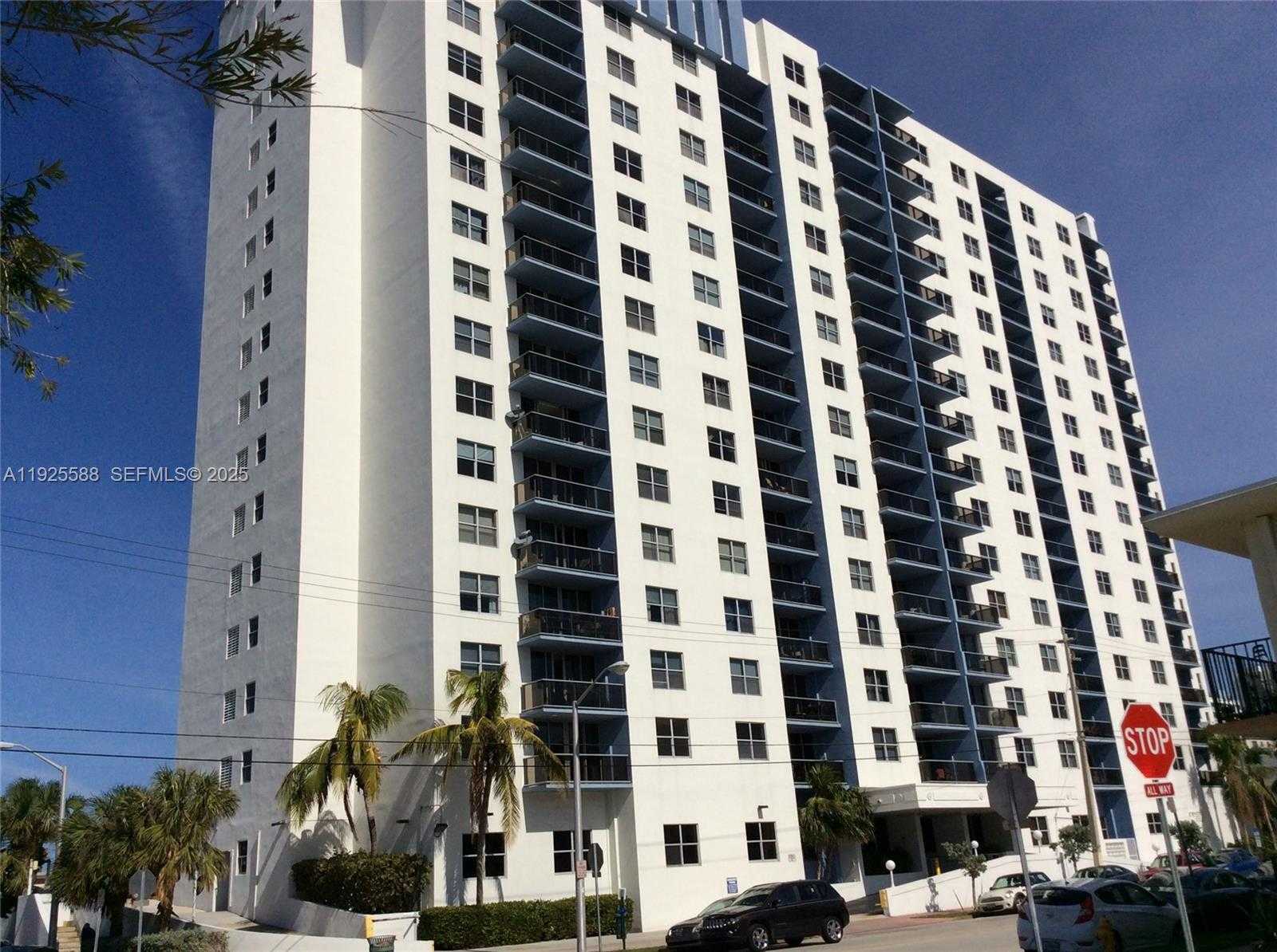 Small Image of 401 69TH ST #1408, Miami Beach Number 22