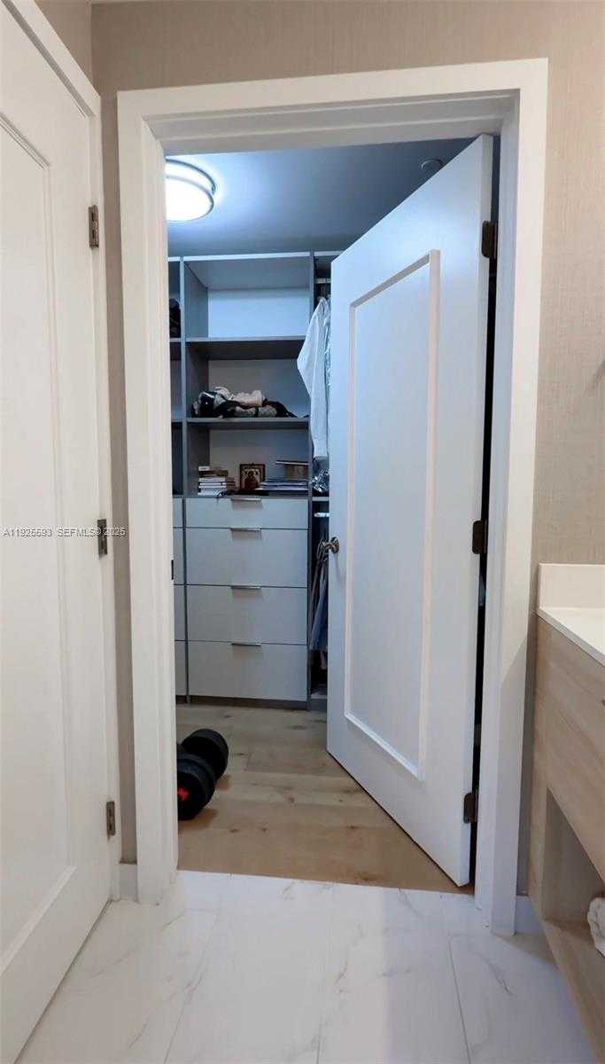 Imagen de Pequeño Objeto