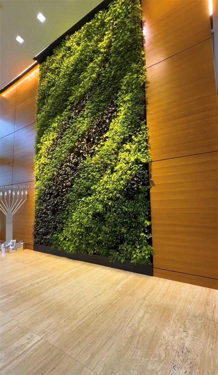 Imagen de Pequeño Objeto