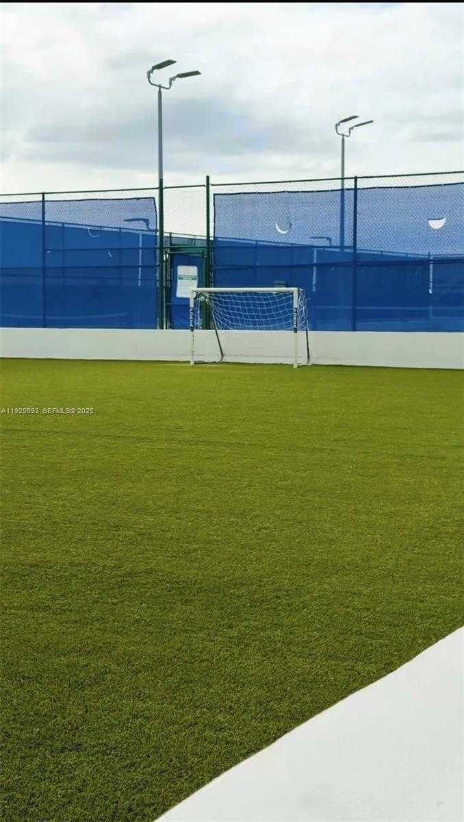 Imagen de Pequeño Objeto