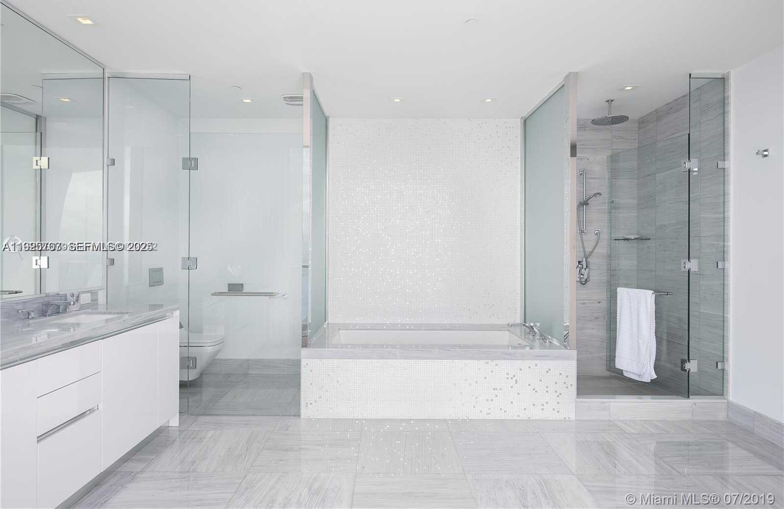 Small Image of 16901 COLLINS AVE #1905, Sunny Isles Beach Number 11