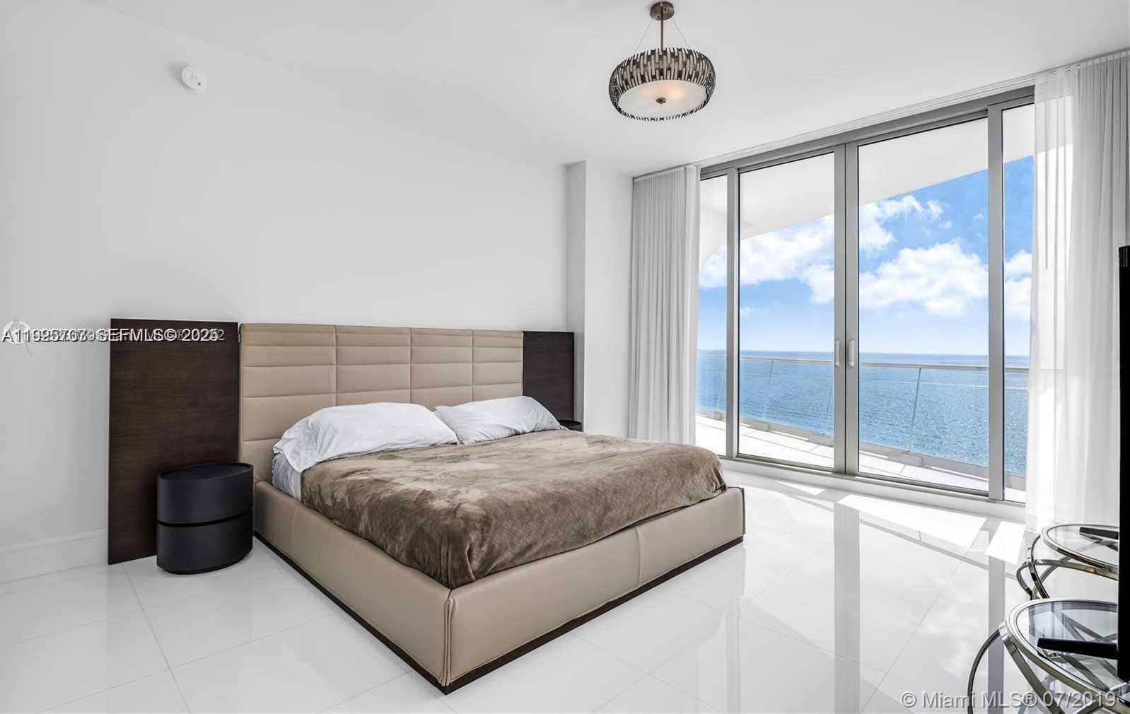 Small Image of 16901 COLLINS AVE #1905, Sunny Isles Beach Number 13