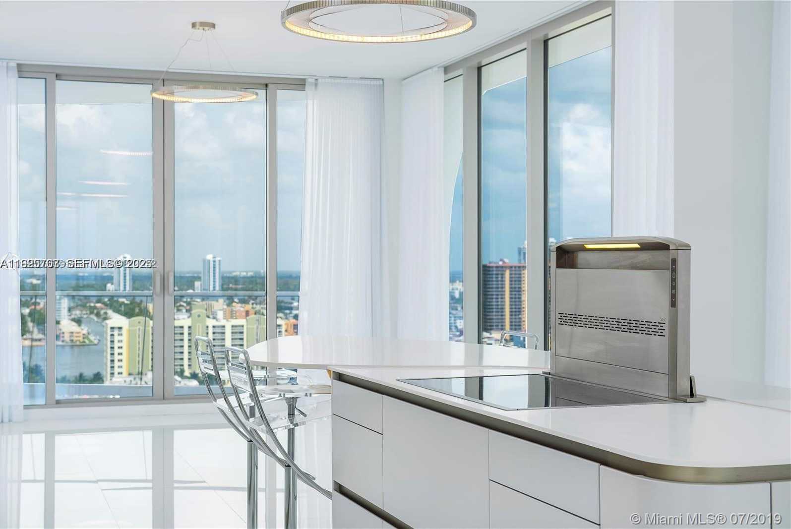 Small Image of 16901 COLLINS AVE #1905, Sunny Isles Beach Number 3