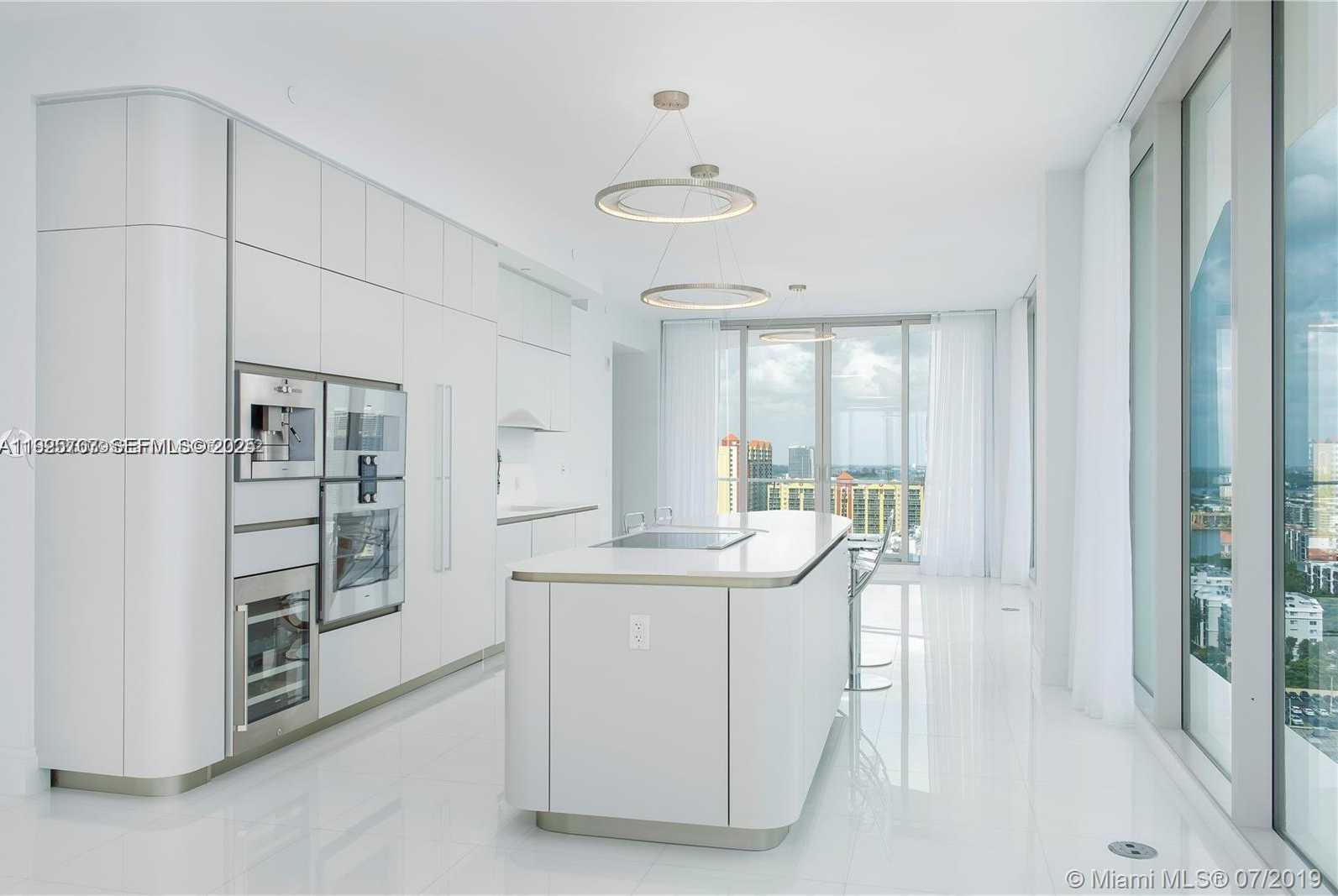 Small Image of 16901 COLLINS AVE #1905, Sunny Isles Beach Number 4