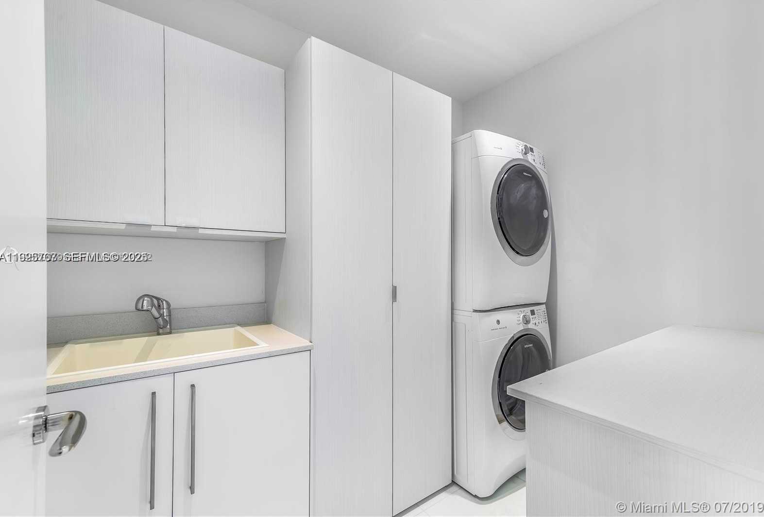 Small Image of 16901 COLLINS AVE #1905, Sunny Isles Beach Number 5