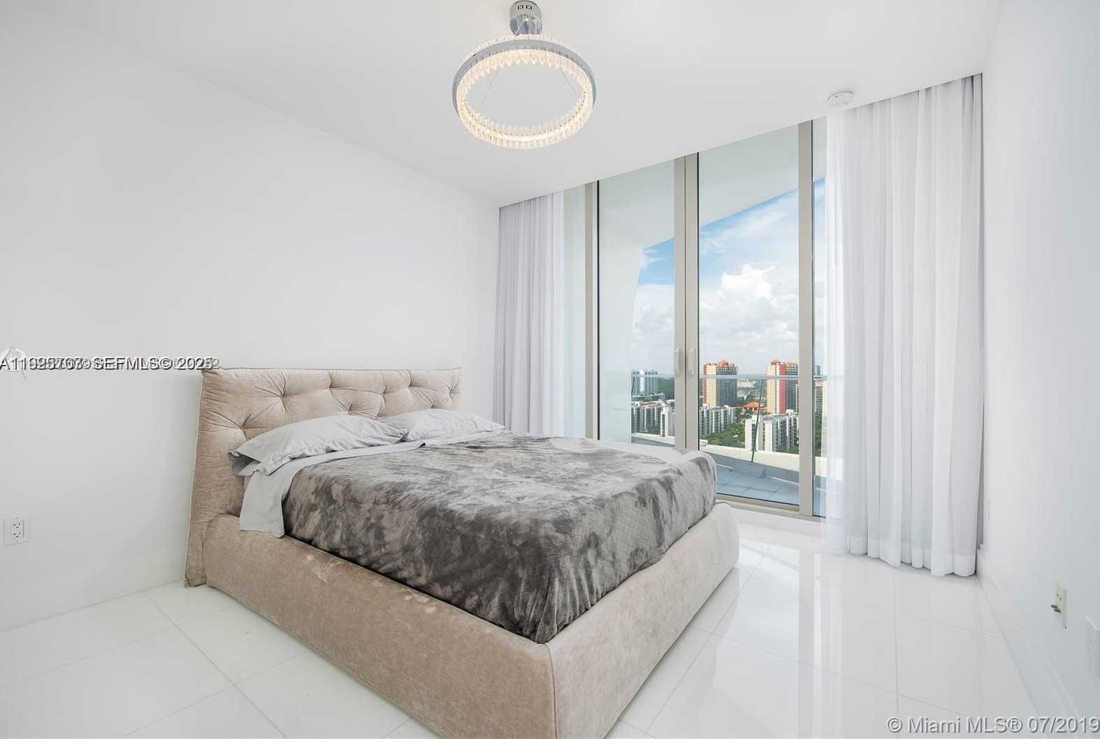 Small Image of 16901 COLLINS AVE #1905, Sunny Isles Beach Number 9