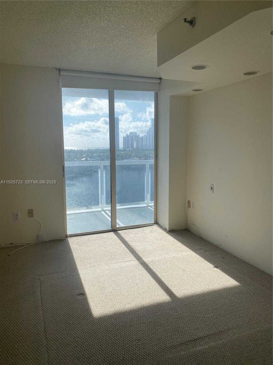 Small Image of 20515 EAST COUNTRY CLUB DR #1044, Aventura Number 8