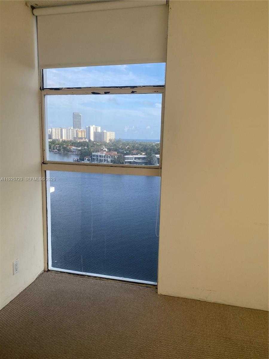 Small Image of 20515 EAST COUNTRY CLUB DR #1044, Aventura Number 9