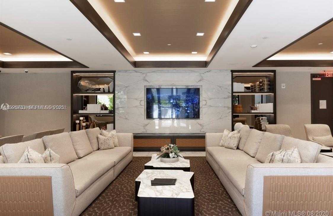 Imagen de Pequeño Objeto