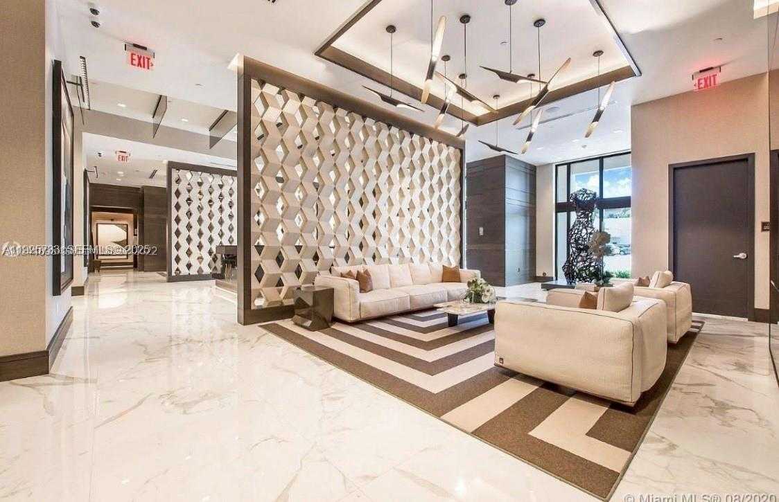 Imagen de Pequeño Objeto