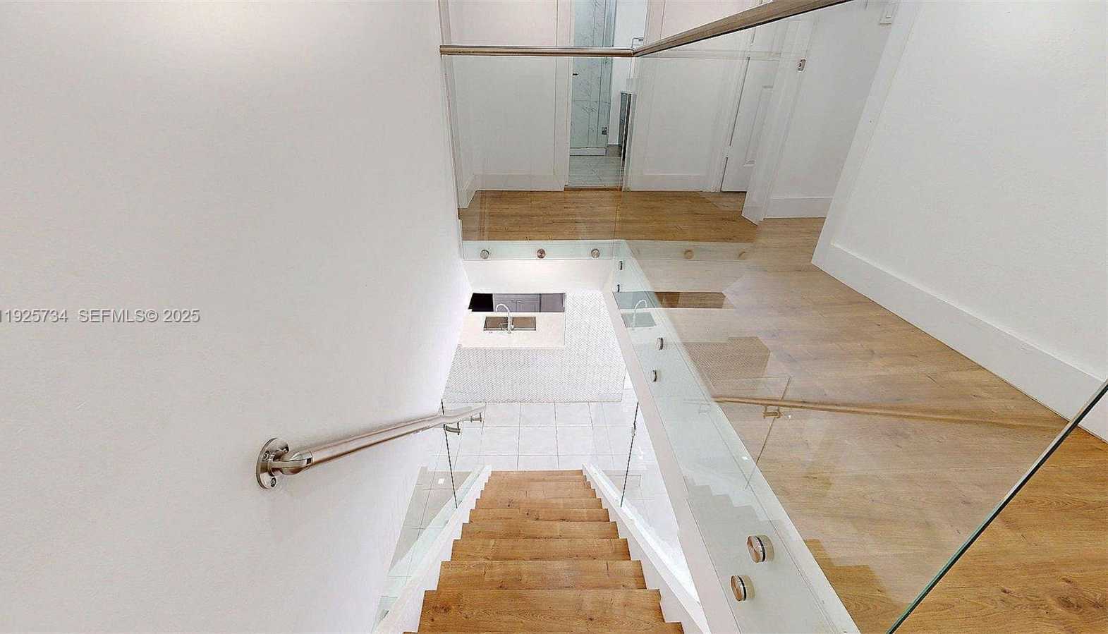 Small Image of 8212 NORTH WEST 8TH PL #2, Plantation Number 16