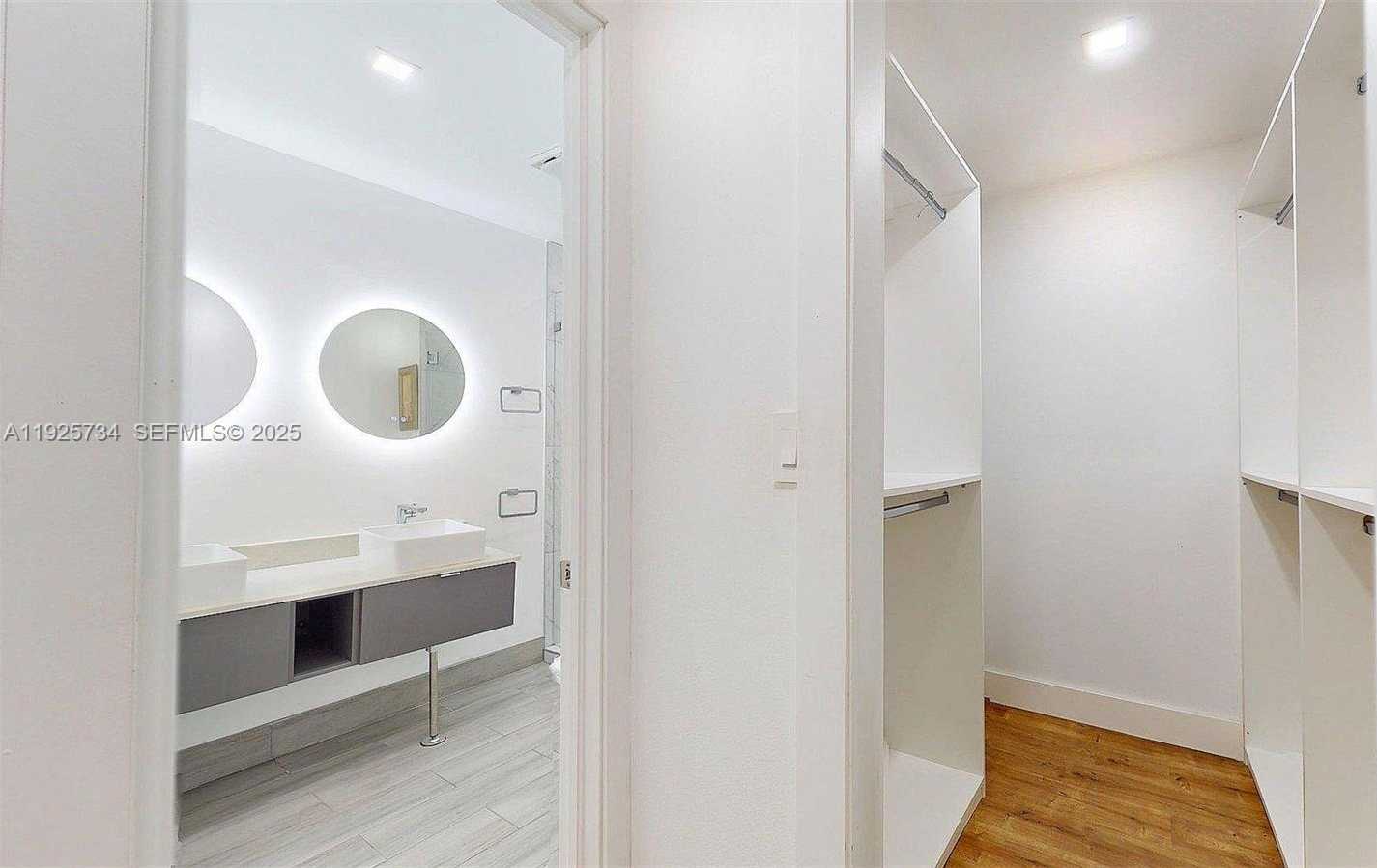 Small Image of 8212 NORTH WEST 8TH PL #2, Plantation Number 23