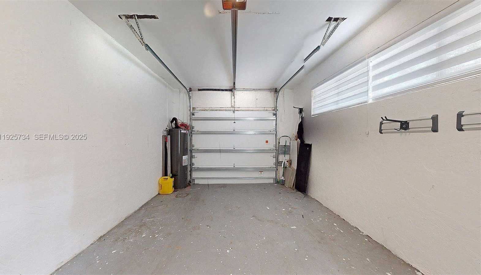 Small Image of 8212 NORTH WEST 8TH PL #2, Plantation Number 42