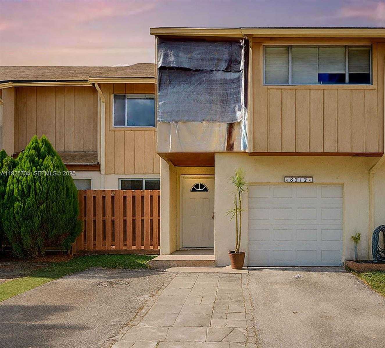 Small Image of 8212 NORTH WEST 8TH PL #2, Plantation Number 45