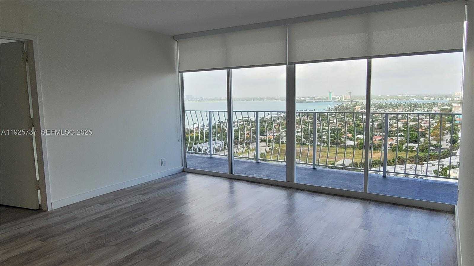 Small Image of 7601 EAST TREASURE DR #2103, North Bay Village Number 18