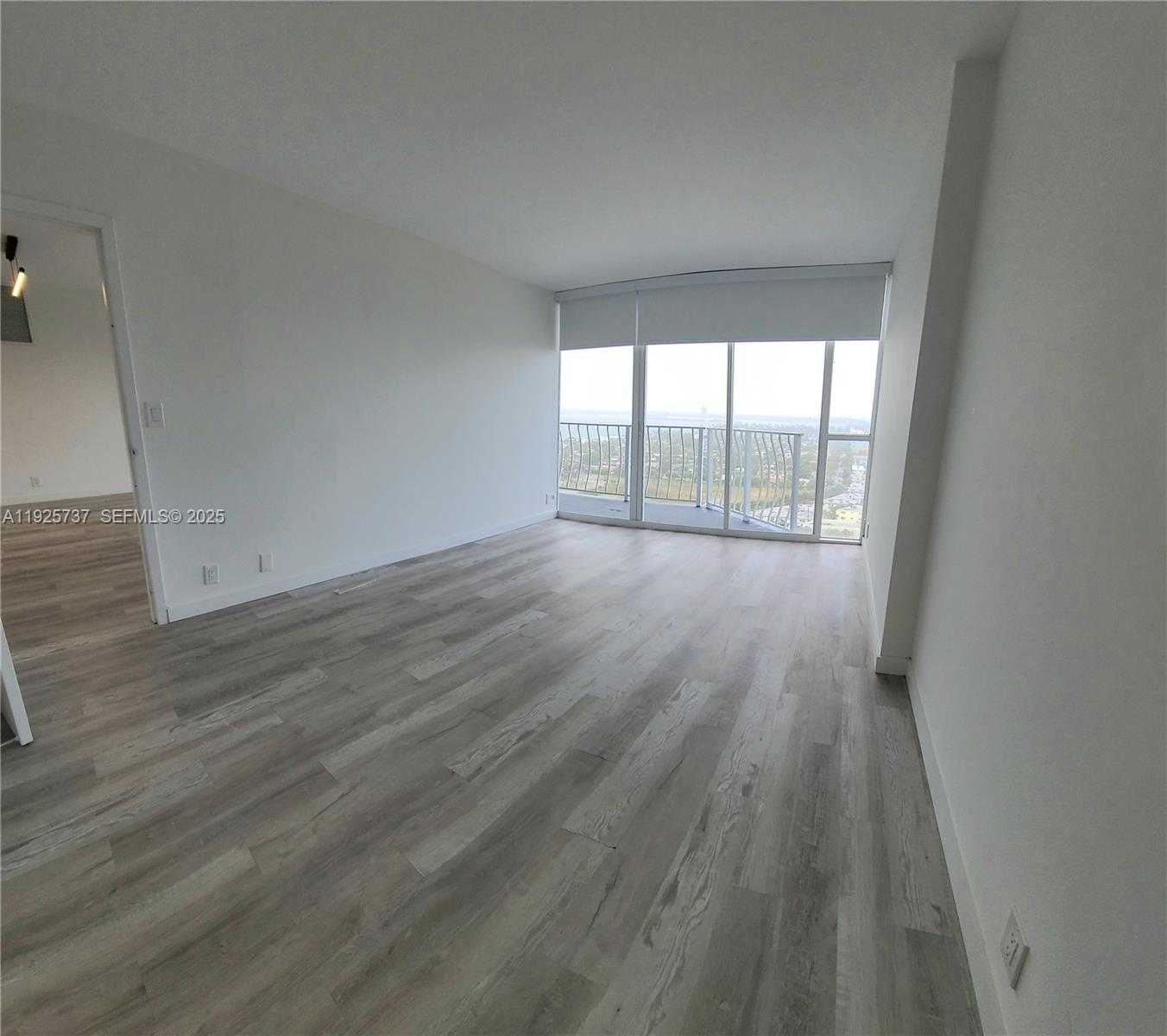 Small Image of 7601 EAST TREASURE DR #2103, North Bay Village Number 24