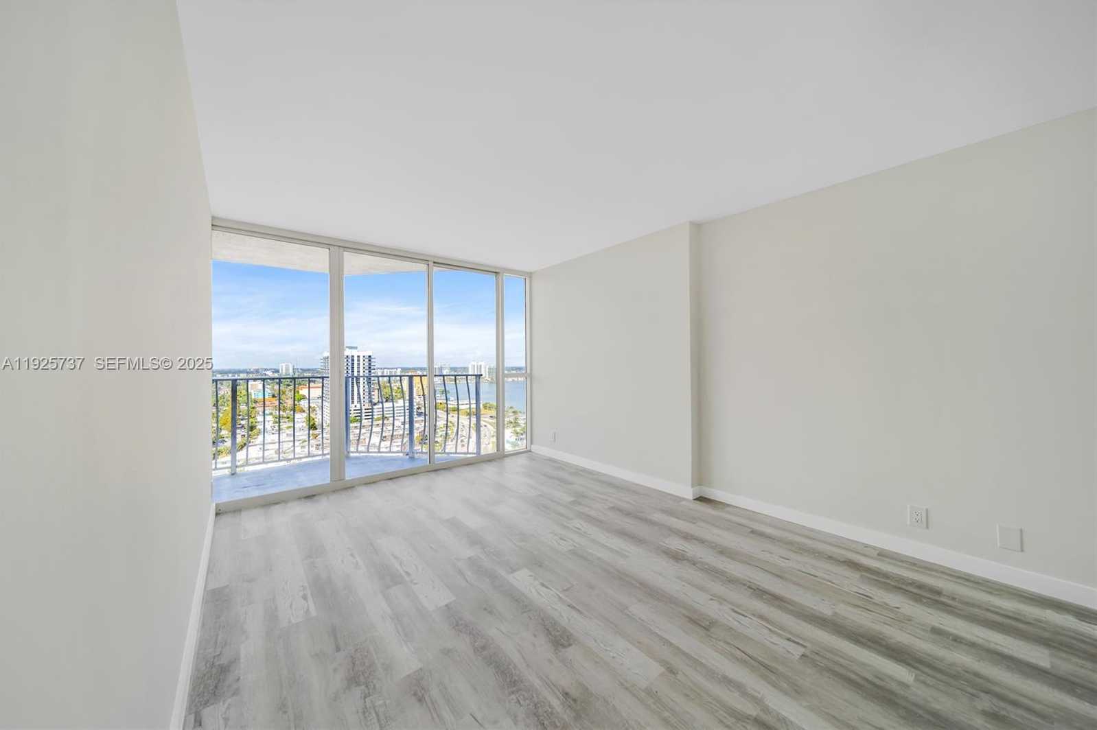 Small Image of 7601 EAST TREASURE DR #2103, North Bay Village Number 26