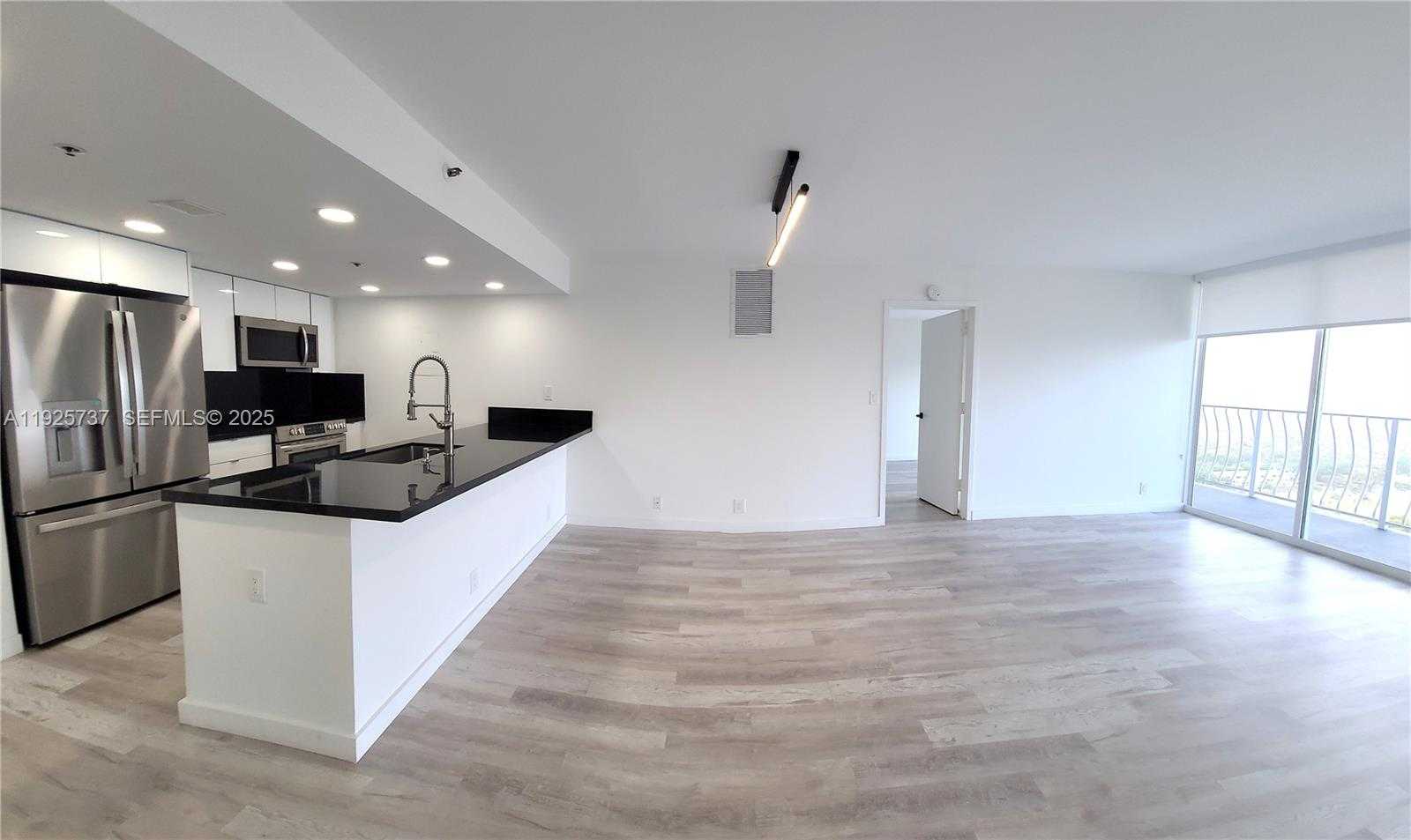 Small Image of 7601 EAST TREASURE DR #2103, North Bay Village Number 3