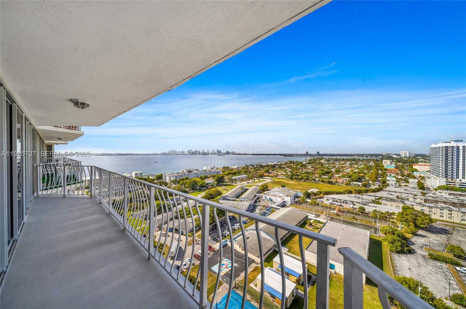 Small Image of 7601 EAST TREASURE DR #2103, North Bay Village Number 39