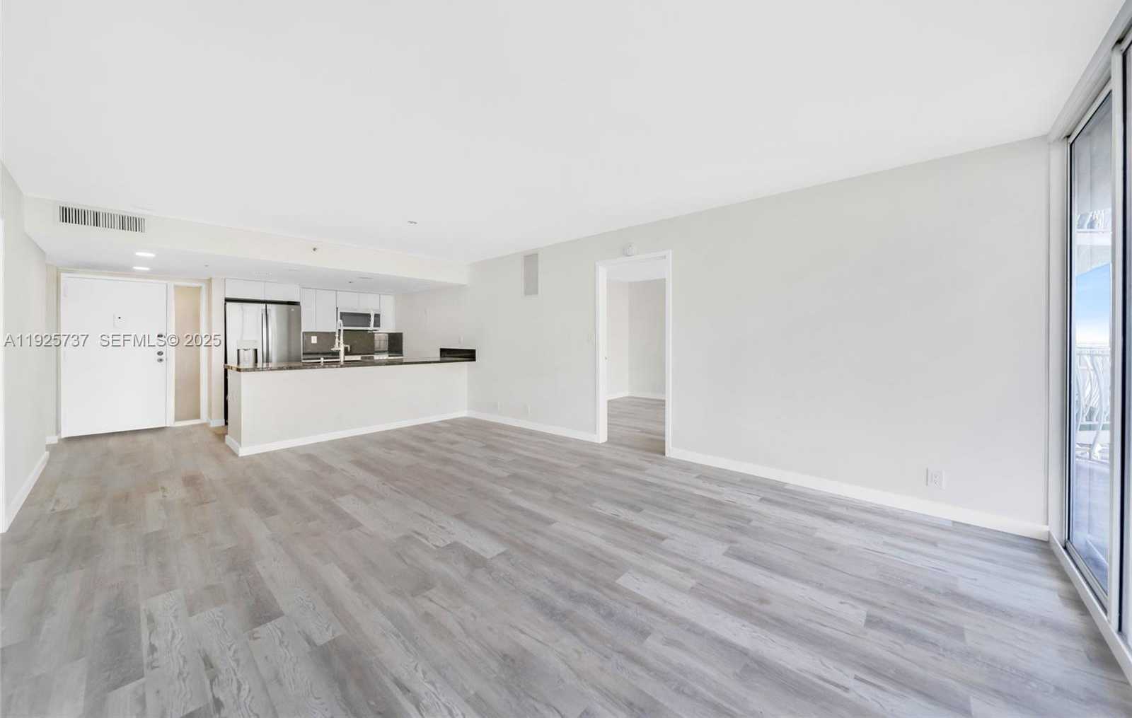 Small Image of 7601 EAST TREASURE DR #2103, North Bay Village Number 6