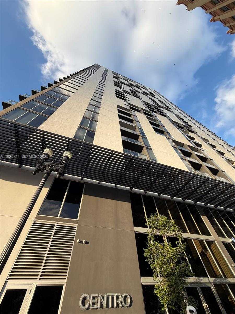 Imagen de Pequeño Objeto