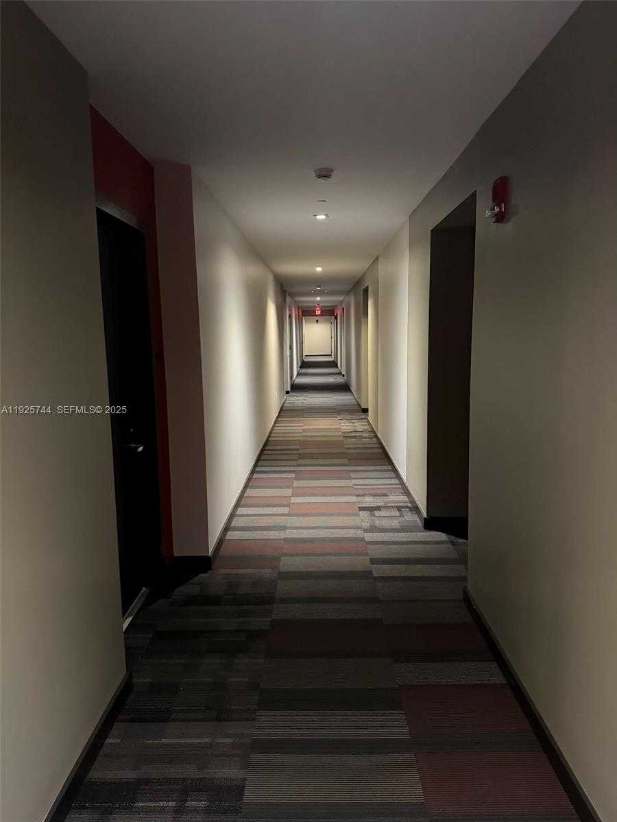 Imagen de Pequeño Objeto