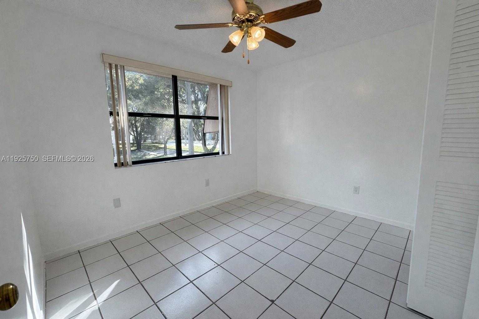 Small Image of 14851 SOUTH WEST 104TH ST #11-21, Miami Number 10