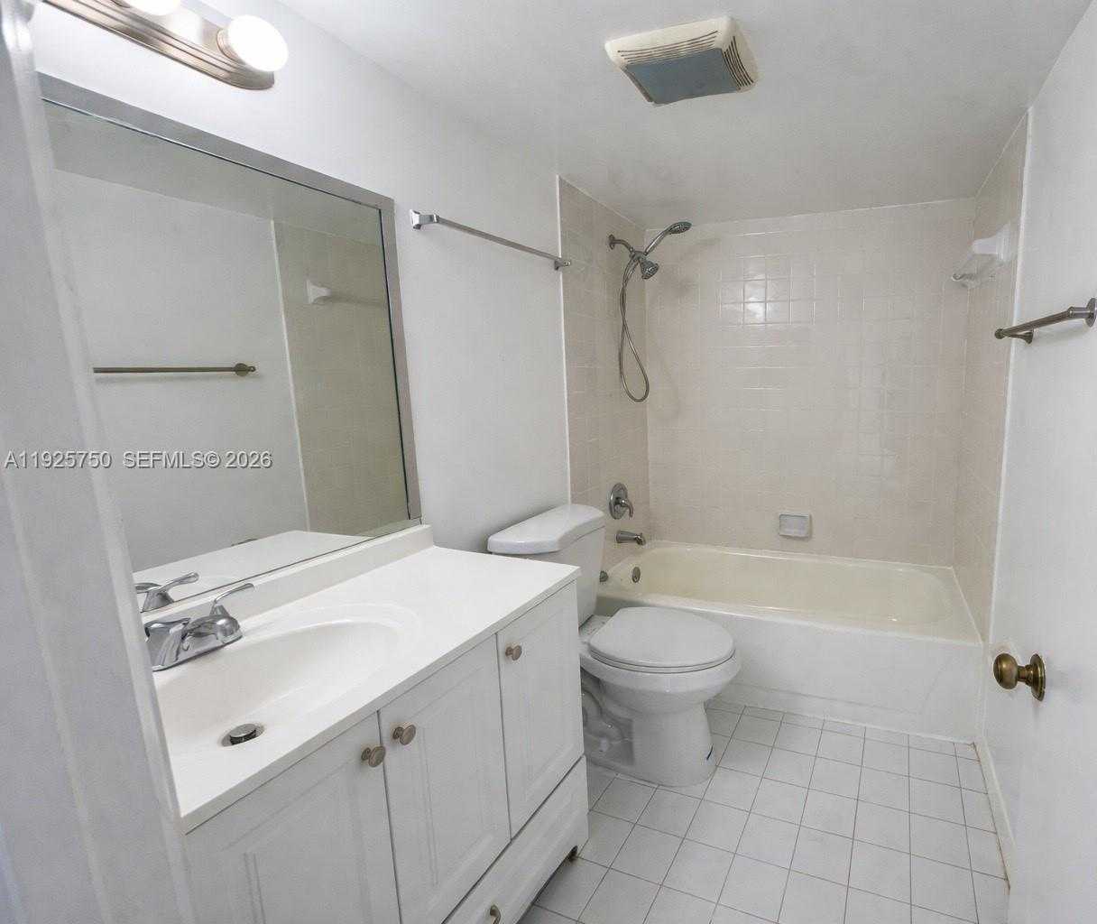 Small Image of 14851 SOUTH WEST 104TH ST #11-21, Miami Number 12