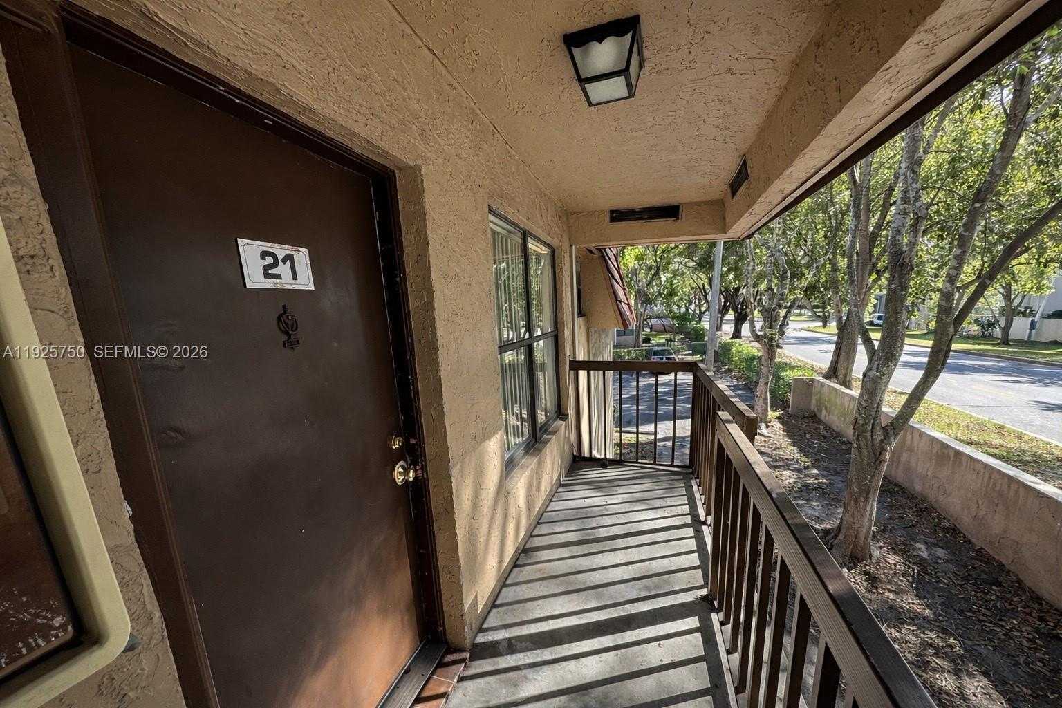 Small Image of 14851 SOUTH WEST 104TH ST #11-21, Miami Number 13