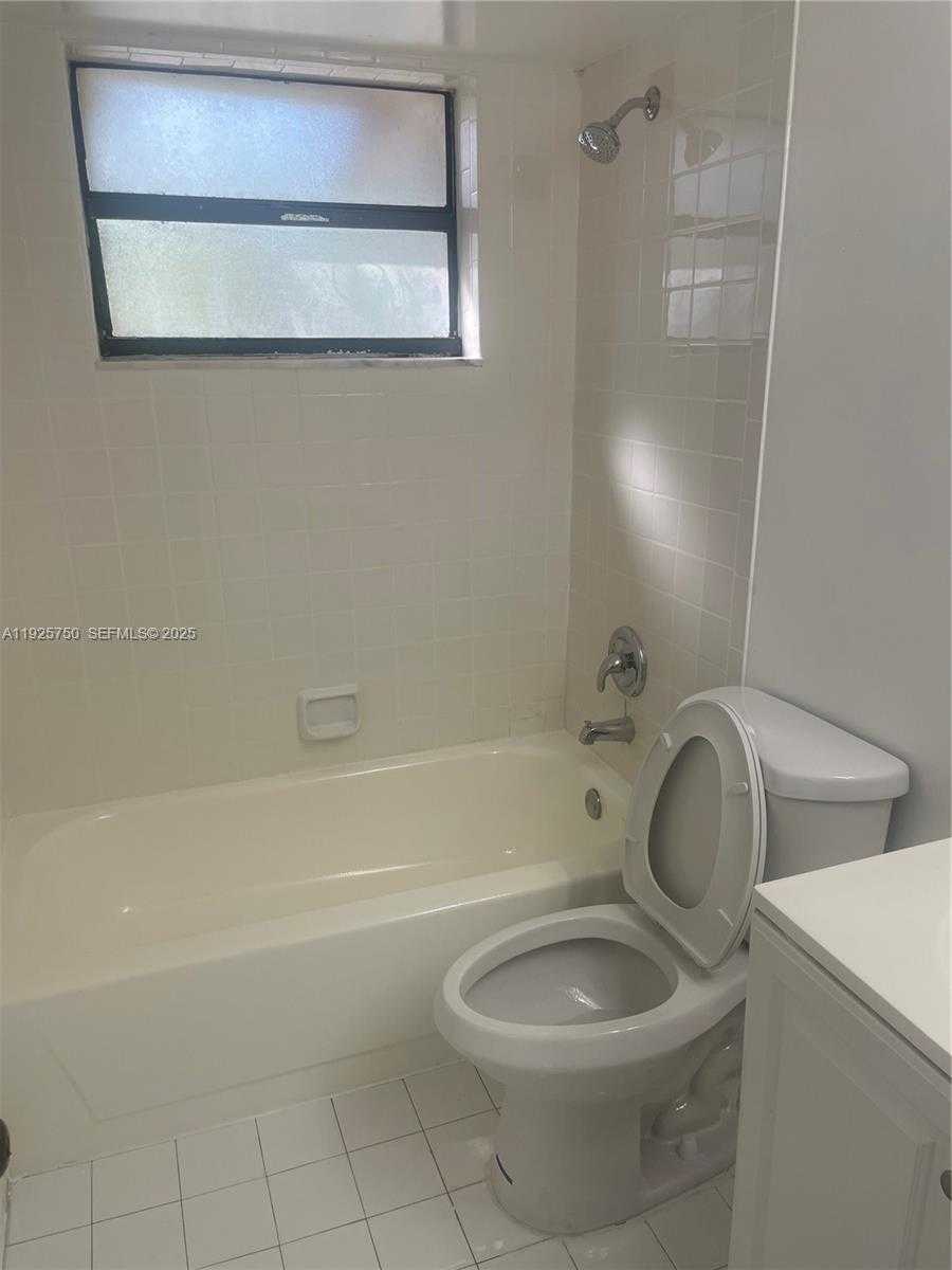 Small Image of 14851 SOUTH WEST 104TH ST #11-21, Miami Number 4