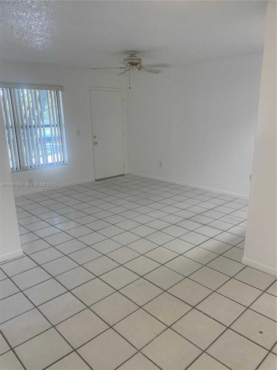 Small Image of 14851 SOUTH WEST 104TH ST #11-21, Miami Number 5
