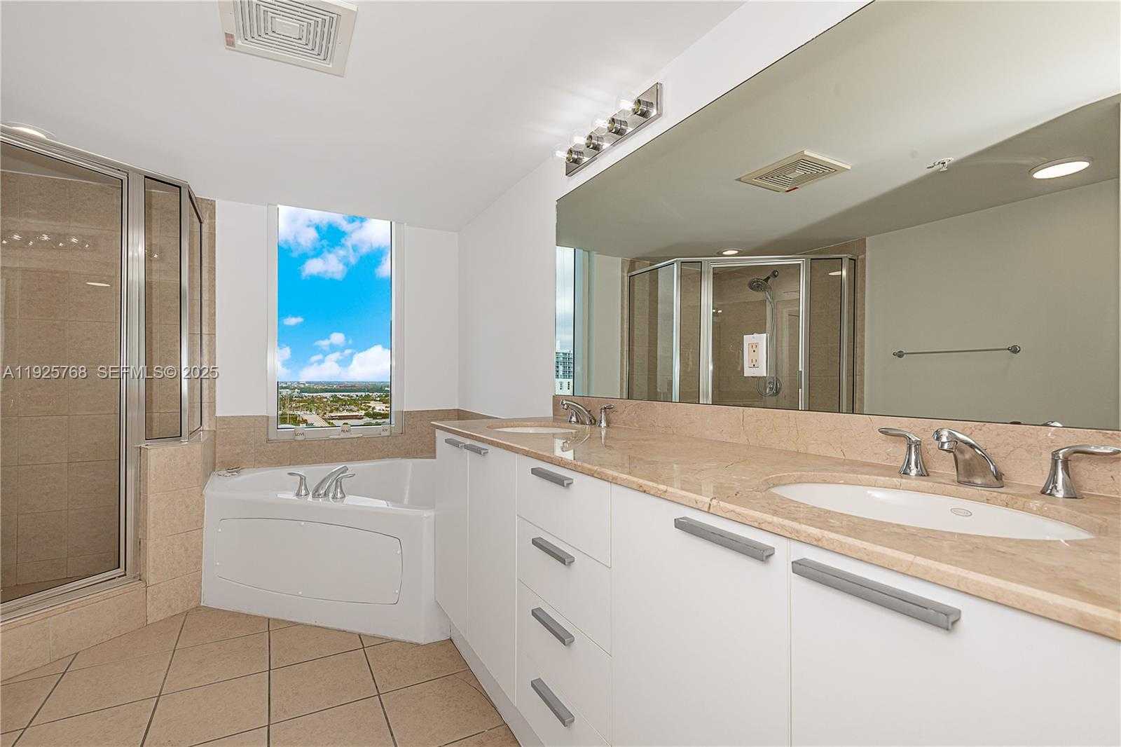 Small Image of 16699 COLLINS AVE #2408, Sunny Isles Beach Number 11