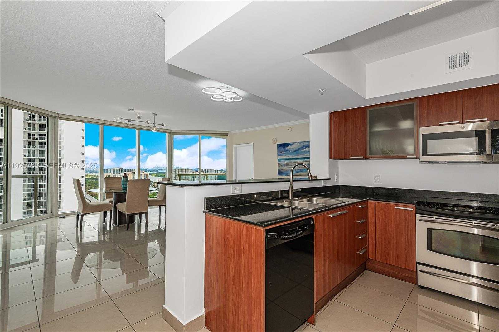 Small Image of 16699 COLLINS AVE #2408, Sunny Isles Beach Number 8