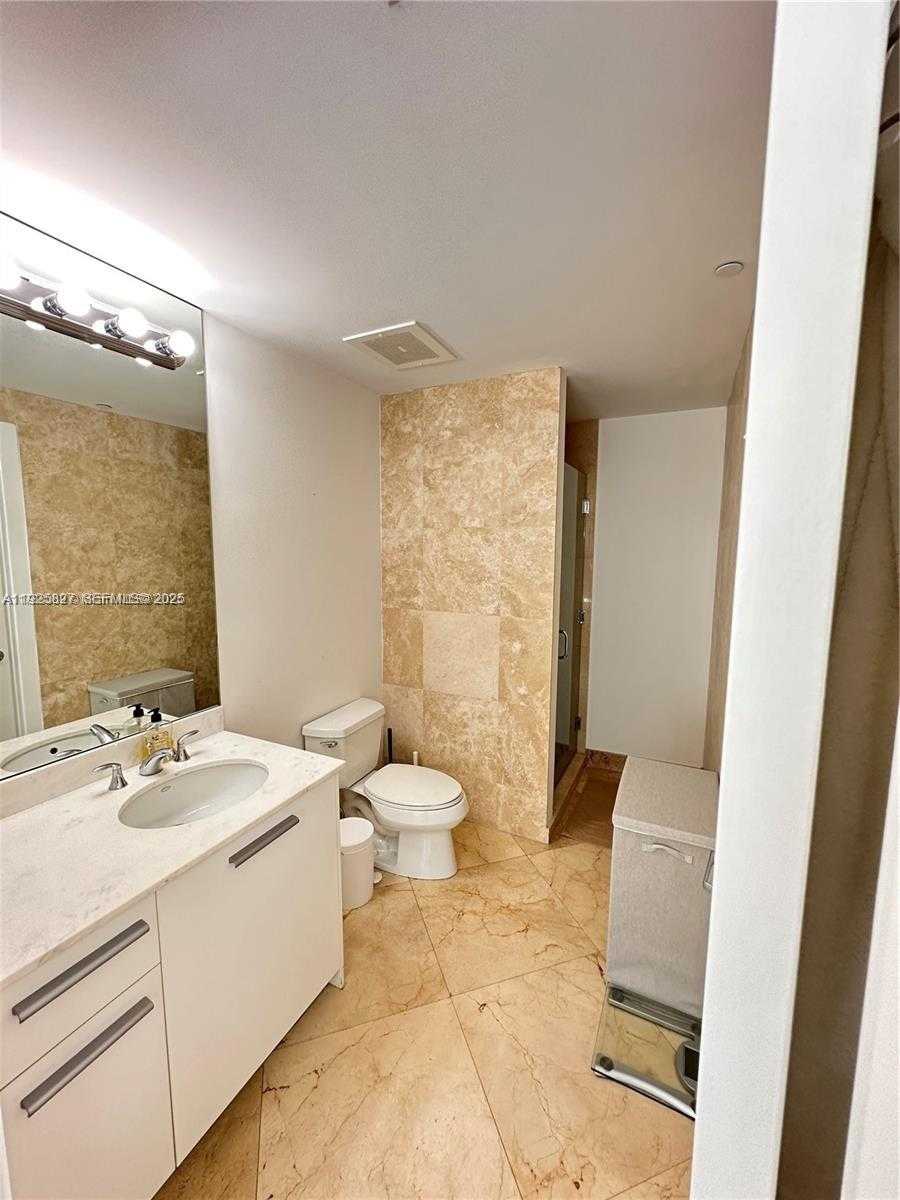Small Image of 1060 BRICKELL AVE #413, Miami Number 9