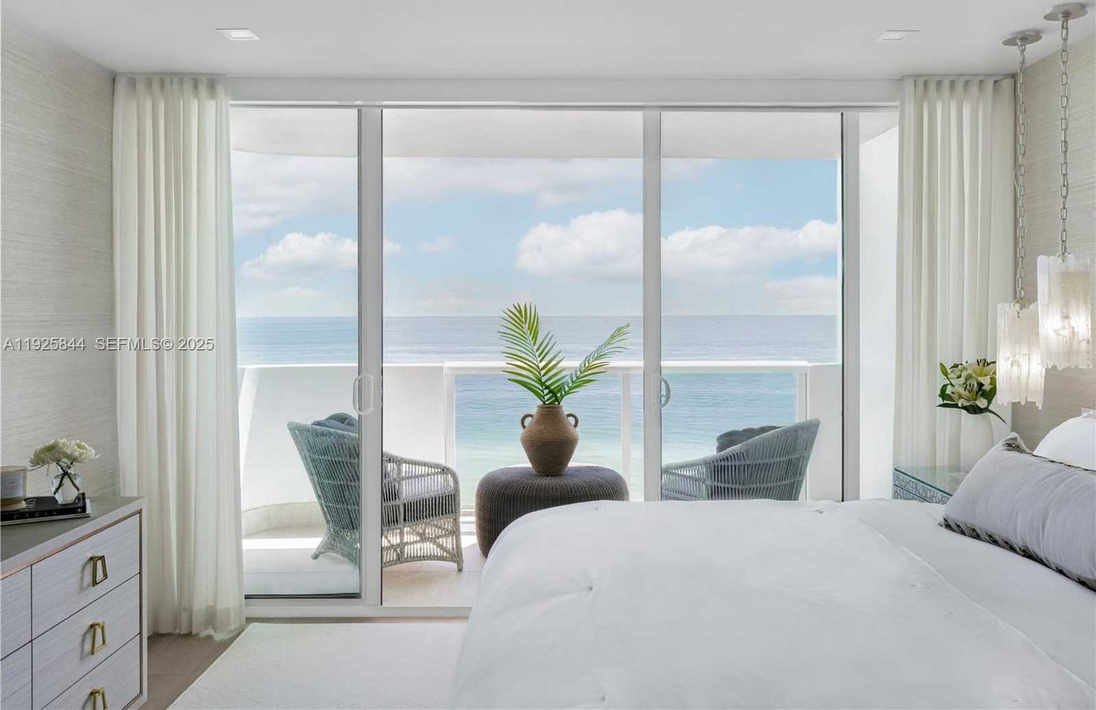 Imagen de Pequeño Objeto