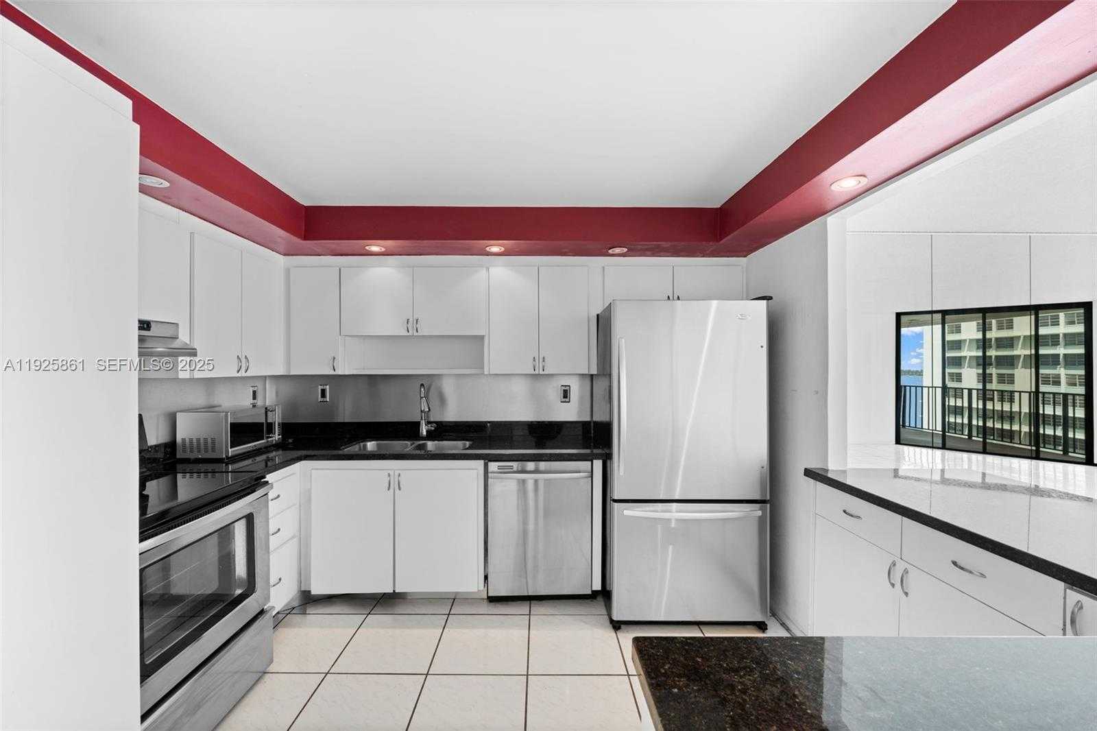 Small Image of 1865 BRICKELL AVE #A1102, Miami Number 4