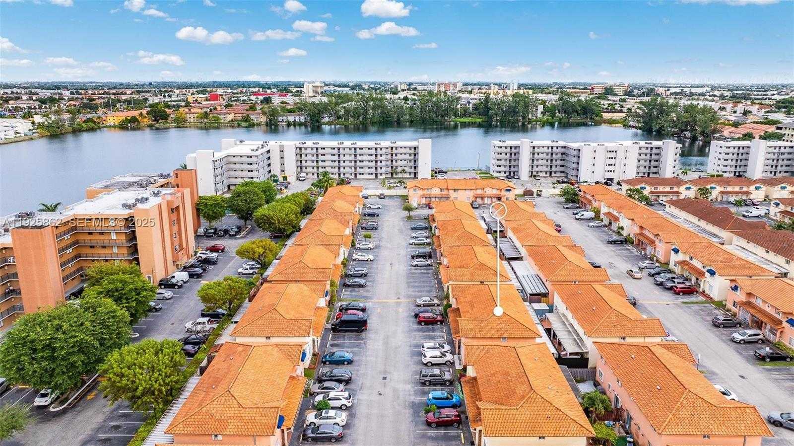 Small Image of 10101 WEST OKEECHOBEE RD #13202, Hialeah Gardens Number 6