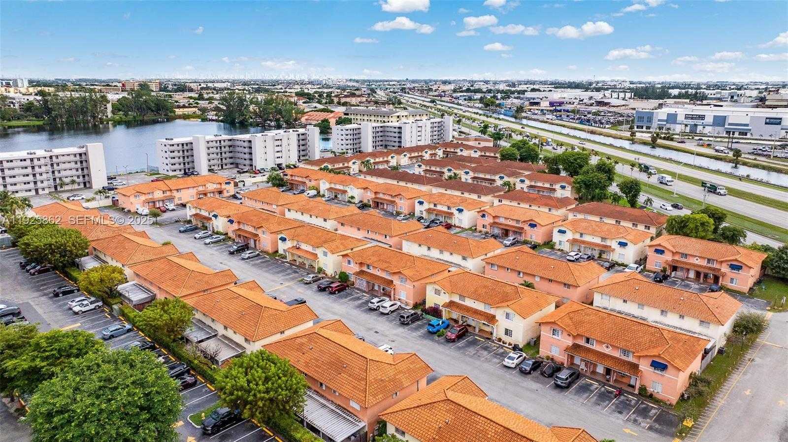 Small Image of 10101 WEST OKEECHOBEE RD #13202, Hialeah Gardens Number 7