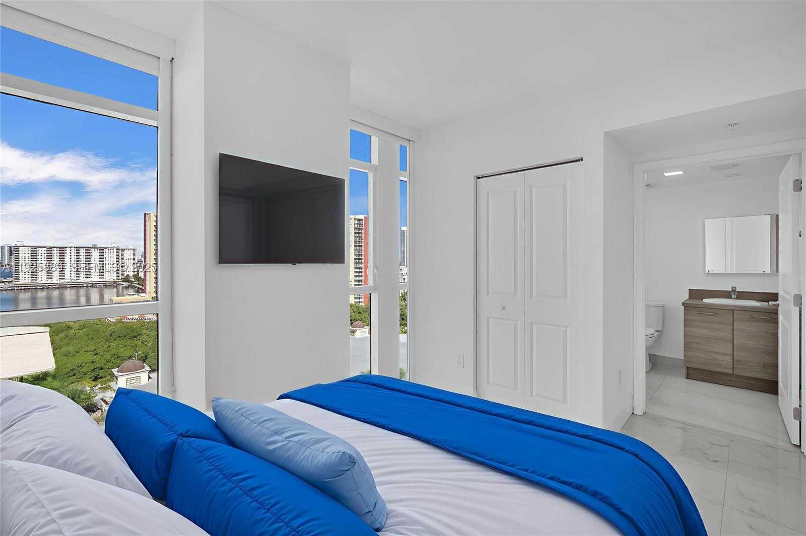 Small Image of 400 SUNNY ISLES BLVD #1519, Sunny Isles Beach Number 31