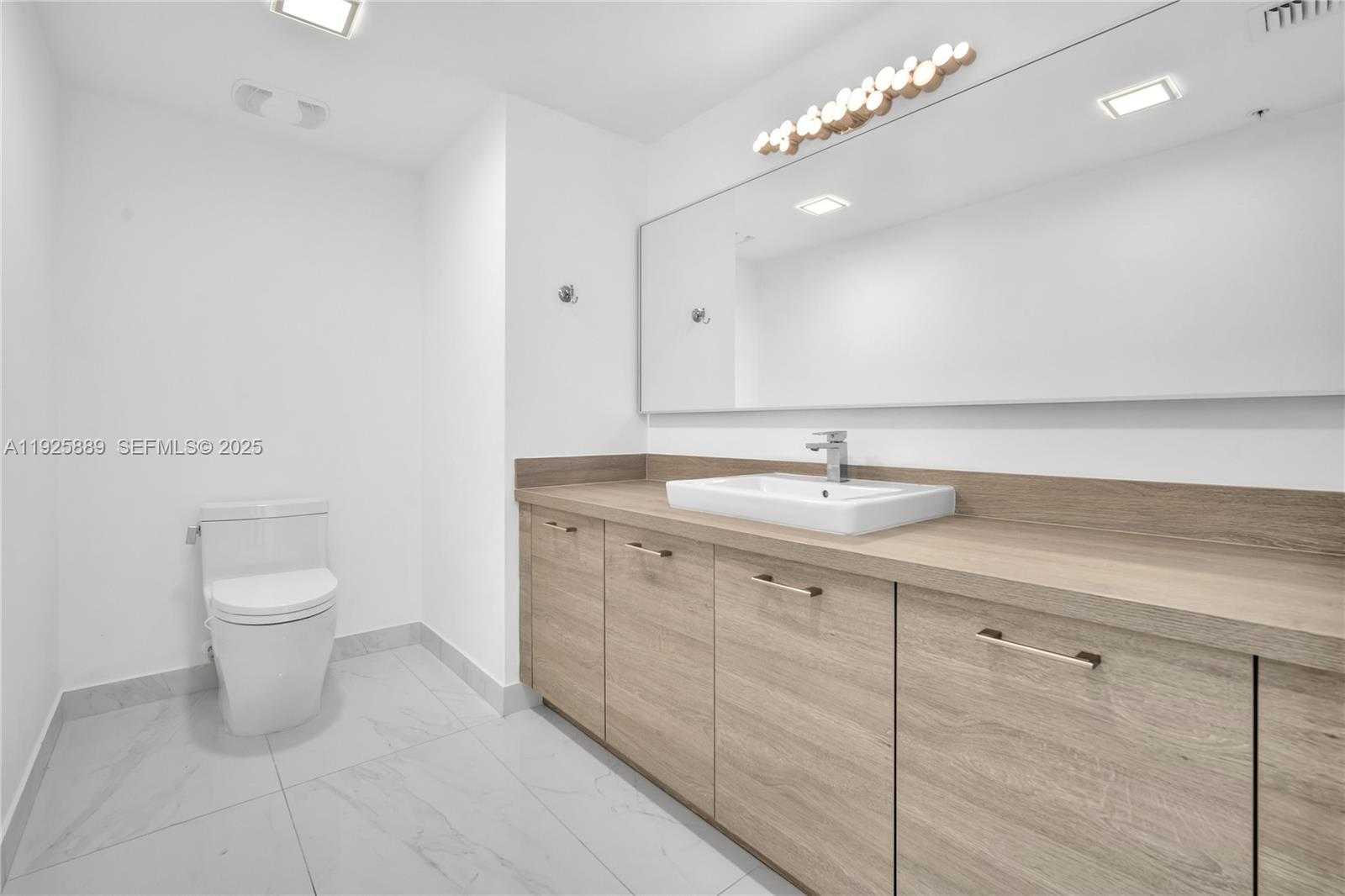 Small Image of 400 SUNNY ISLES BLVD #1519, Sunny Isles Beach Number 46