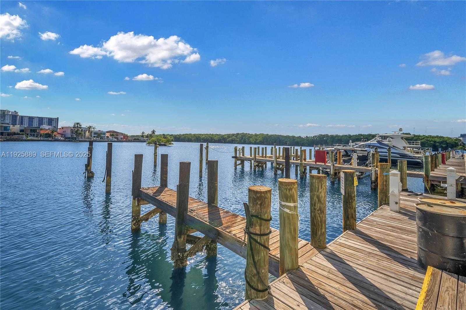 Small Image of 400 SUNNY ISLES BLVD #1519, Sunny Isles Beach Number 53