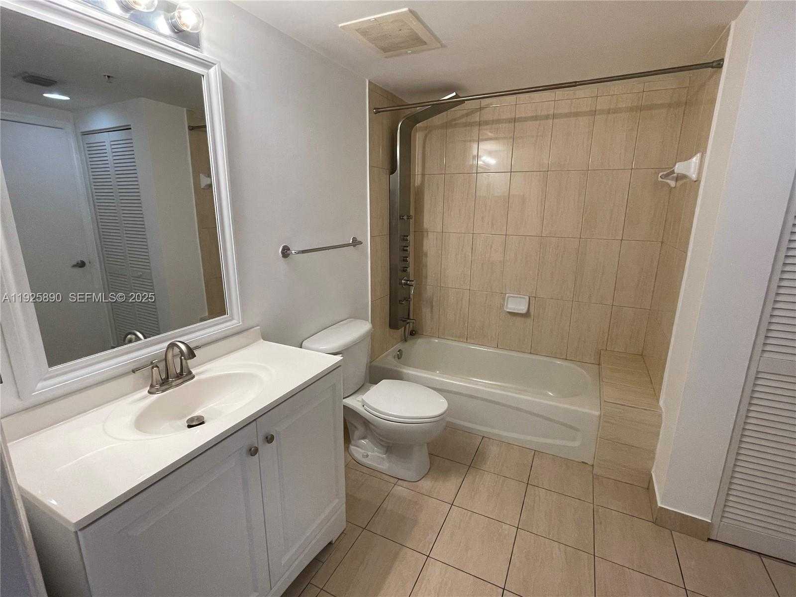 Small Image of 1750 NORTH BAYSHORE DR #3009, Miami Number 11