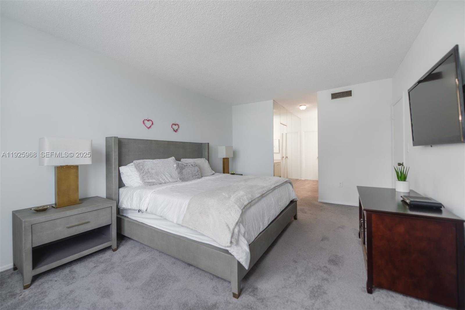 Small Image of 1950 SOUTH OCEAN DR #5Q, Hallandale Beach Number 20