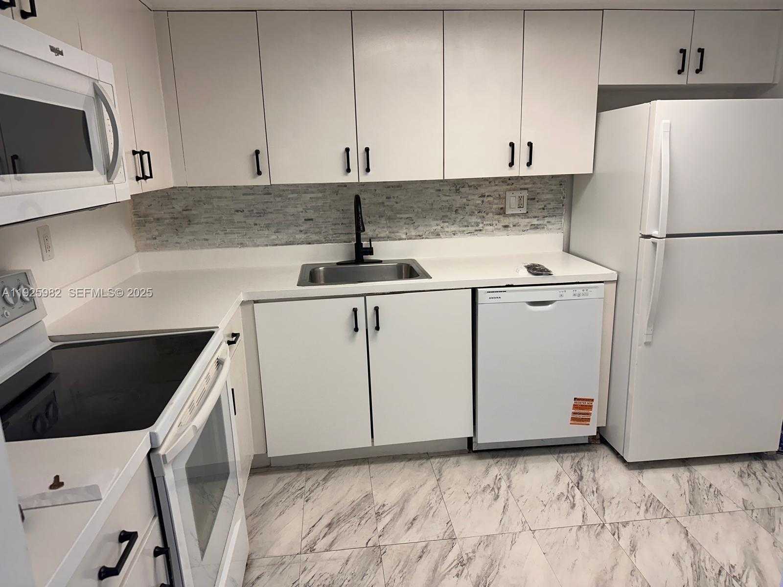 Small Image of 3300 NORTH EAST 192ND ST #1415, Aventura Number 13