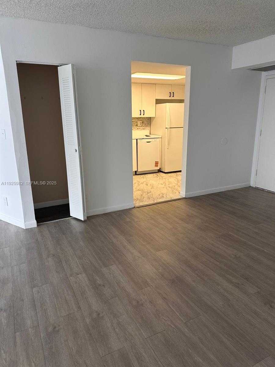 Small Image of 3300 NORTH EAST 192ND ST #1415, Aventura Number 8